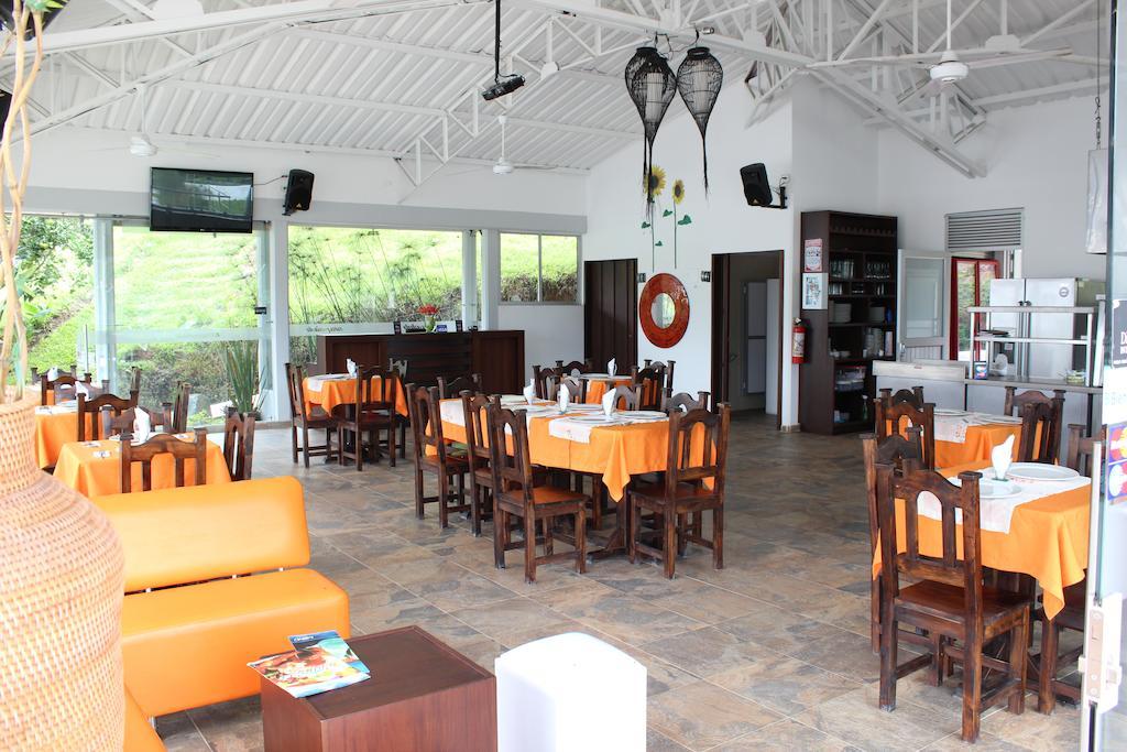 Sky Club Eco Hotel Belen de Umbria 外观 照片